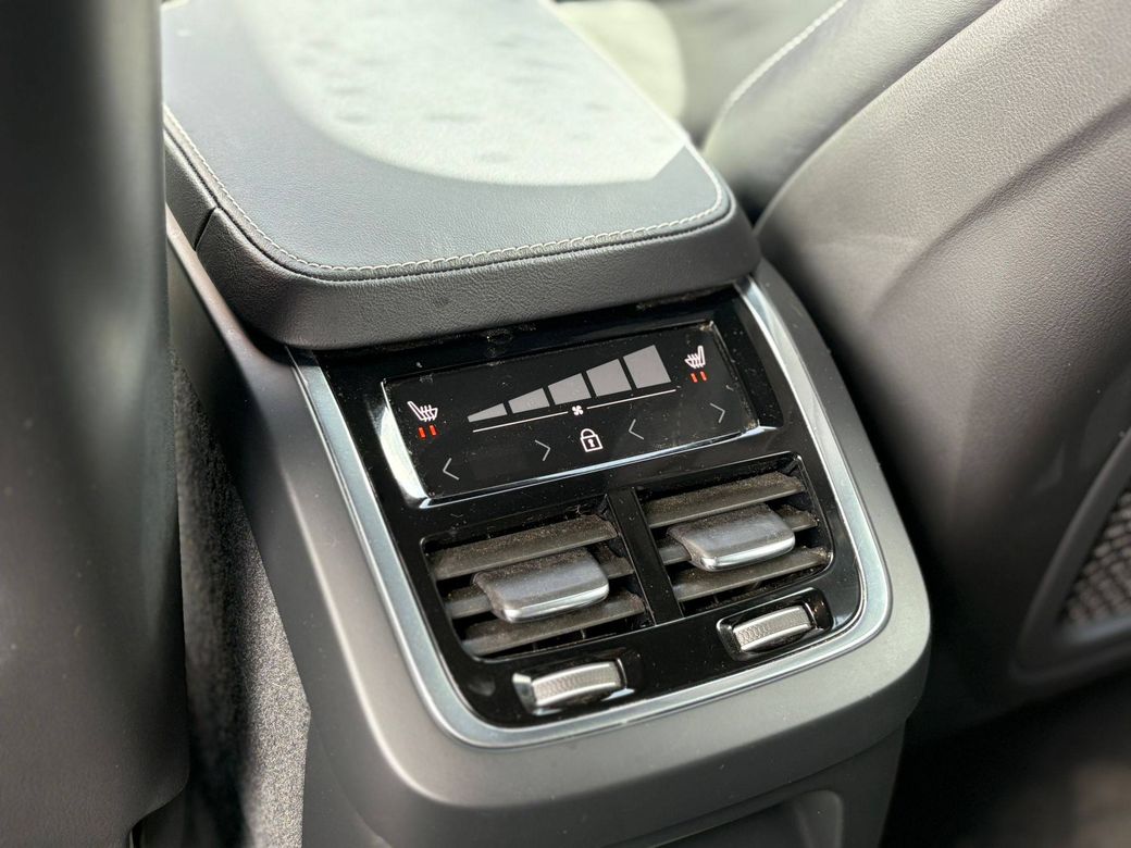2021 Volvo XC90