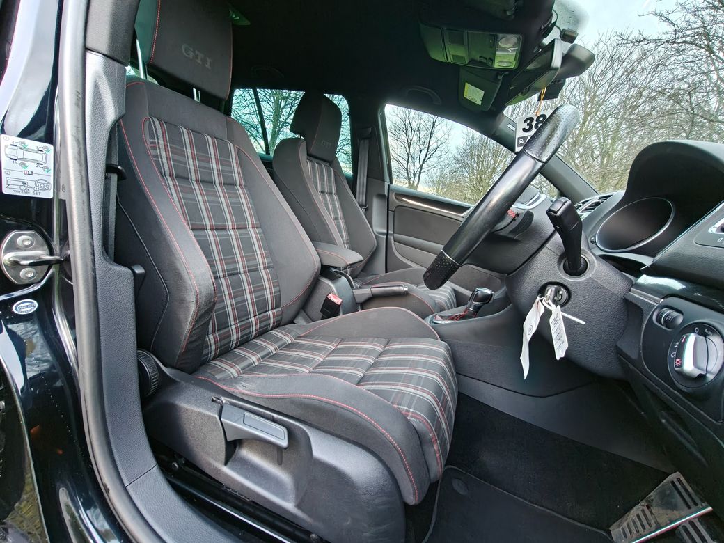 2011 Volkswagen Golf