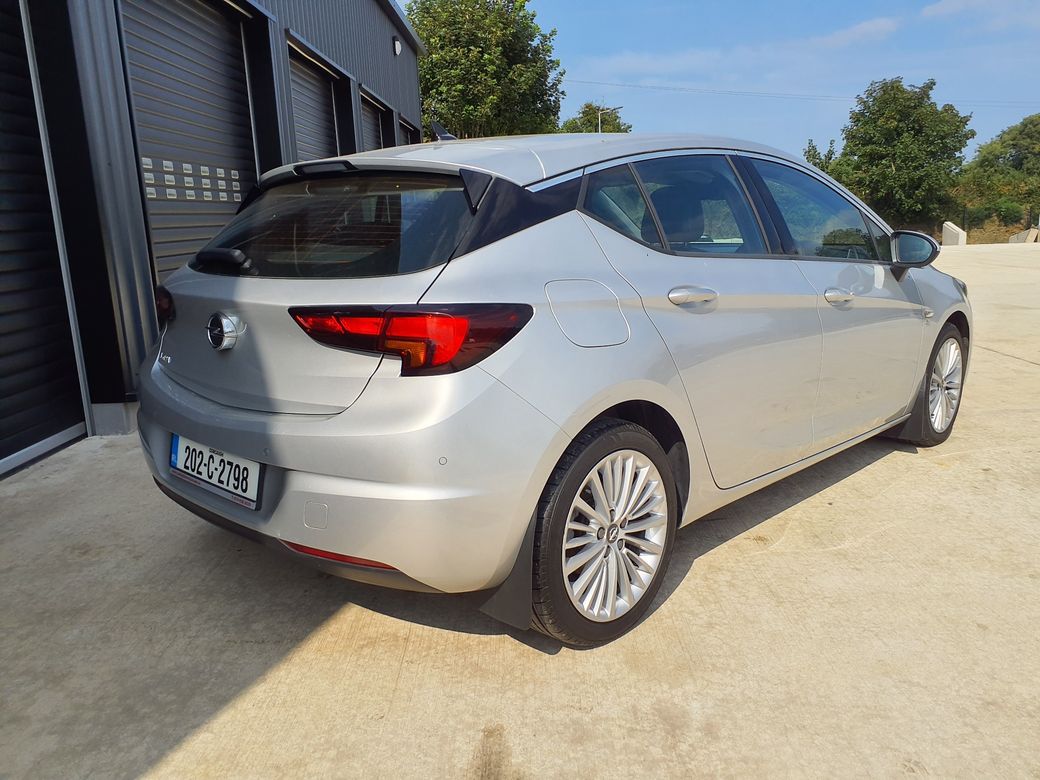 2020 Opel Astra