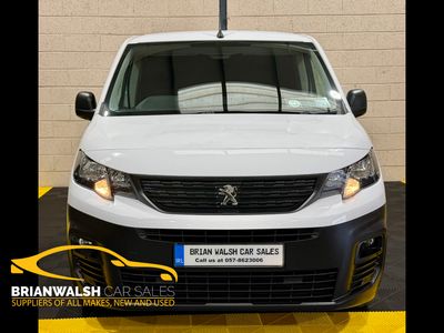 2023 Peugeot Partner