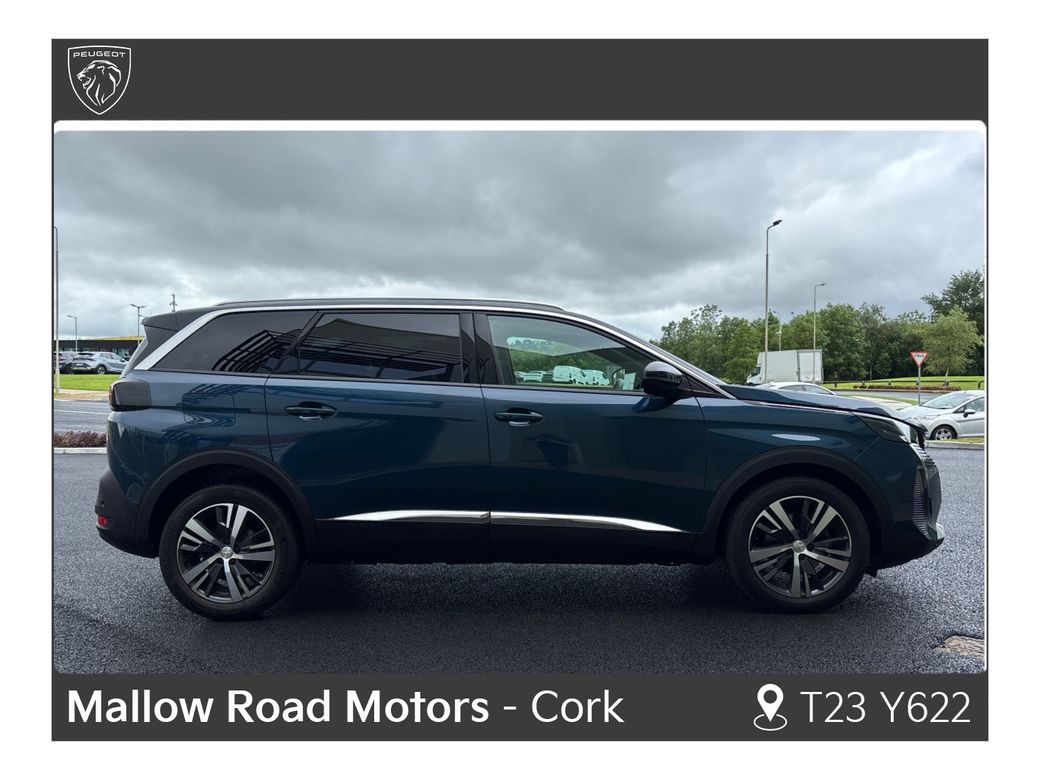 2023 Peugeot 5008