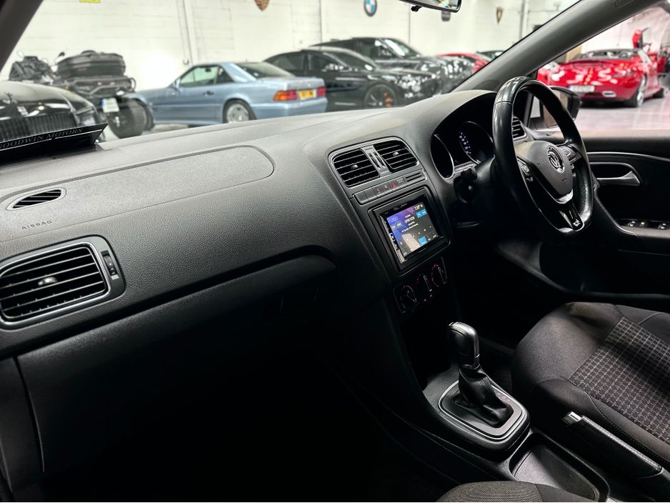 2016 Volkswagen Polo