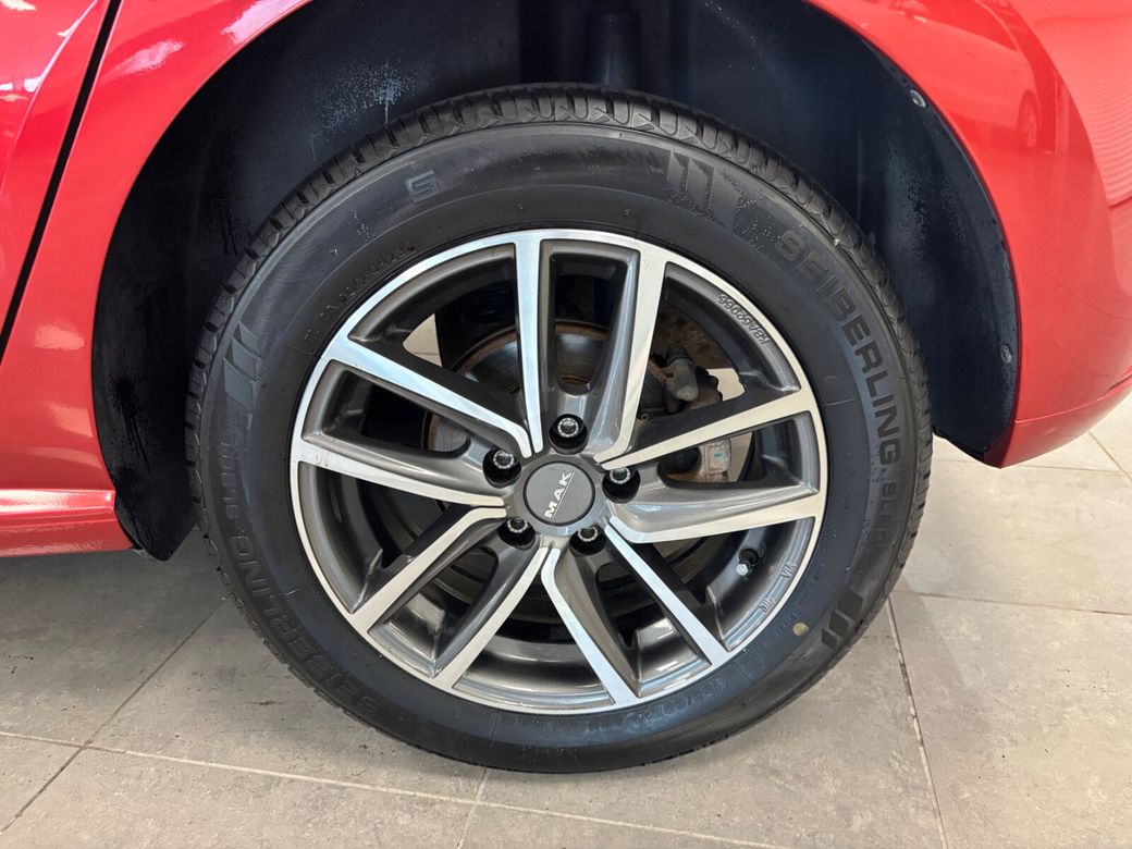 2016 Volkswagen Polo