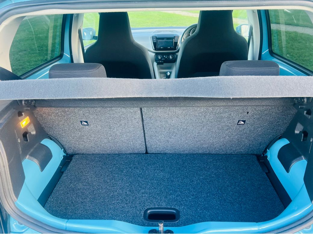2019 Volkswagen up!