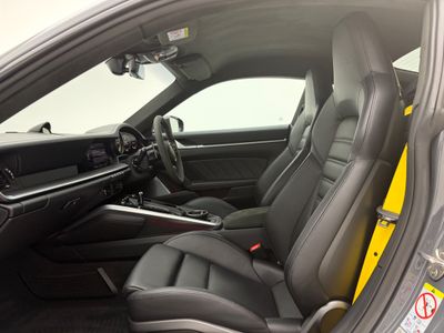 2023 Porsche 911