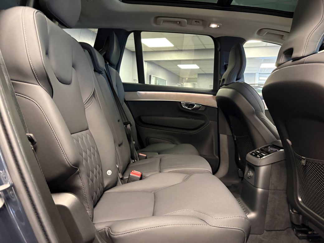 2025 Volvo XC90