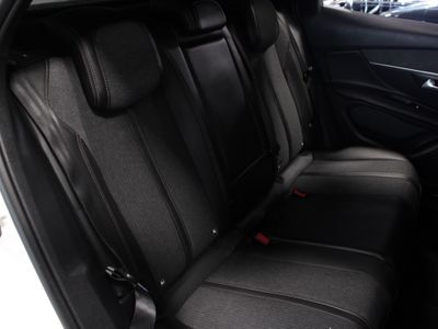 2018 Peugeot 3008