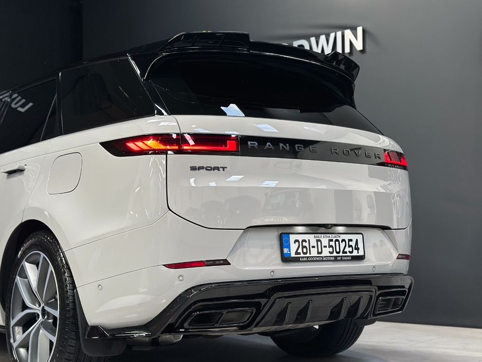 2026 Land Rover Range Rover Sport