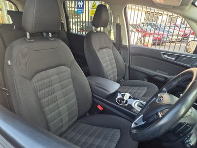 2017 Ford Galaxy