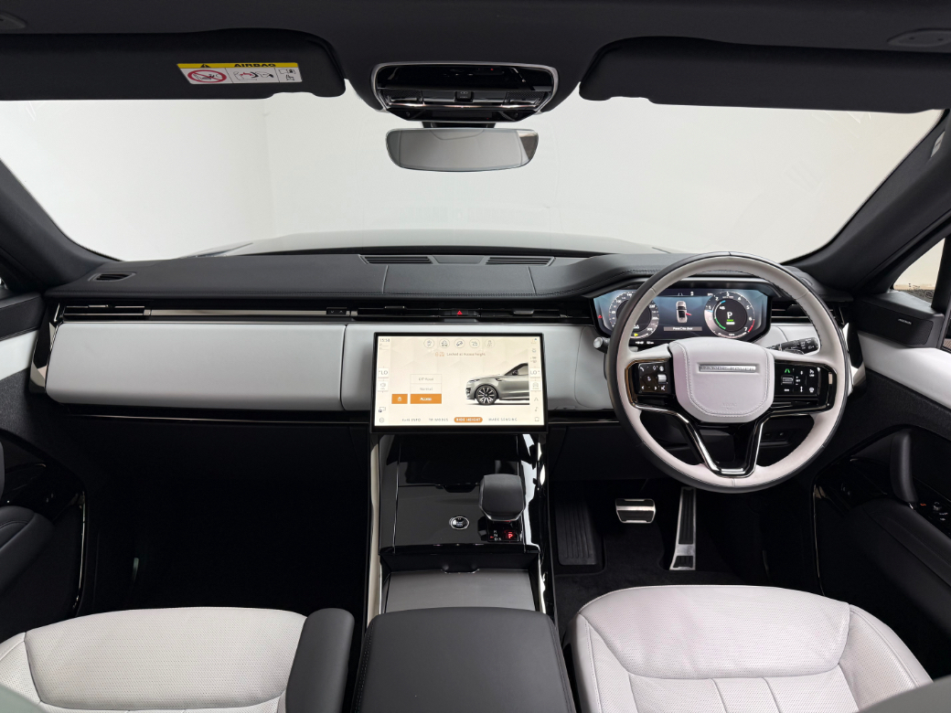 2025 Land Rover Range Rover Sport