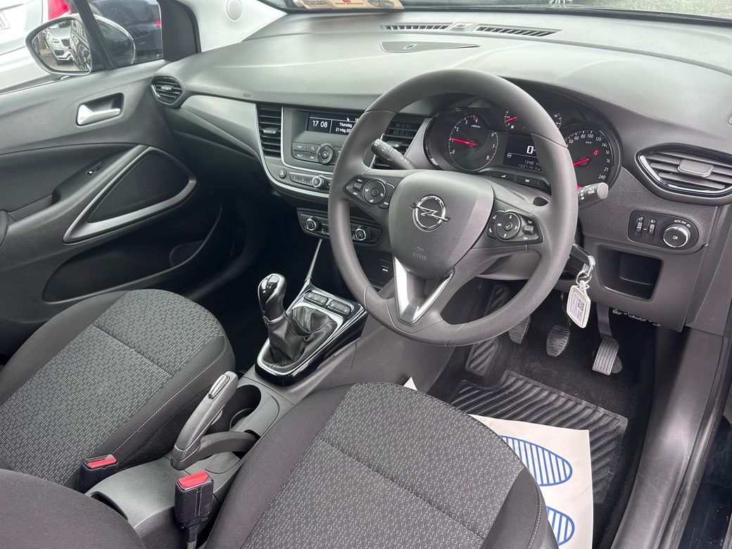 2021 Opel Crossland X