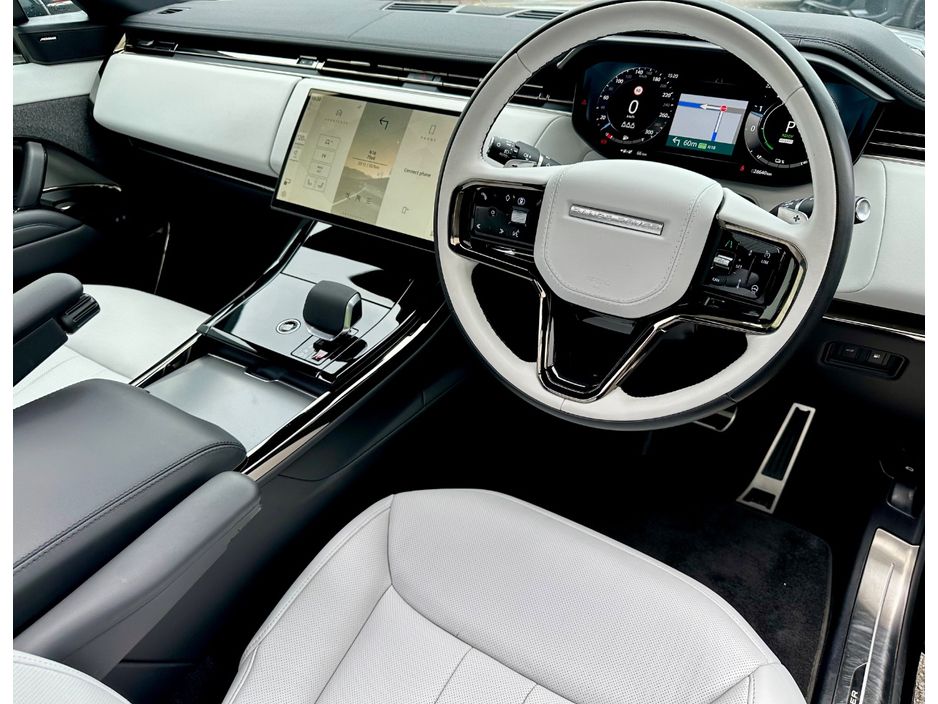 2025 Land Rover Range Rover Sport