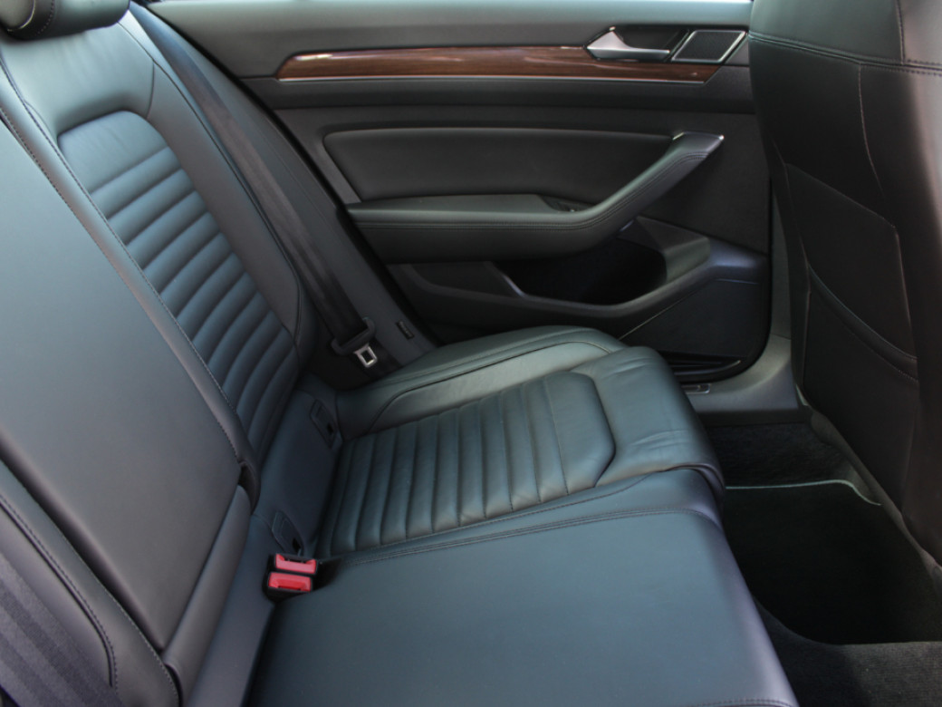 2019 Volkswagen Passat