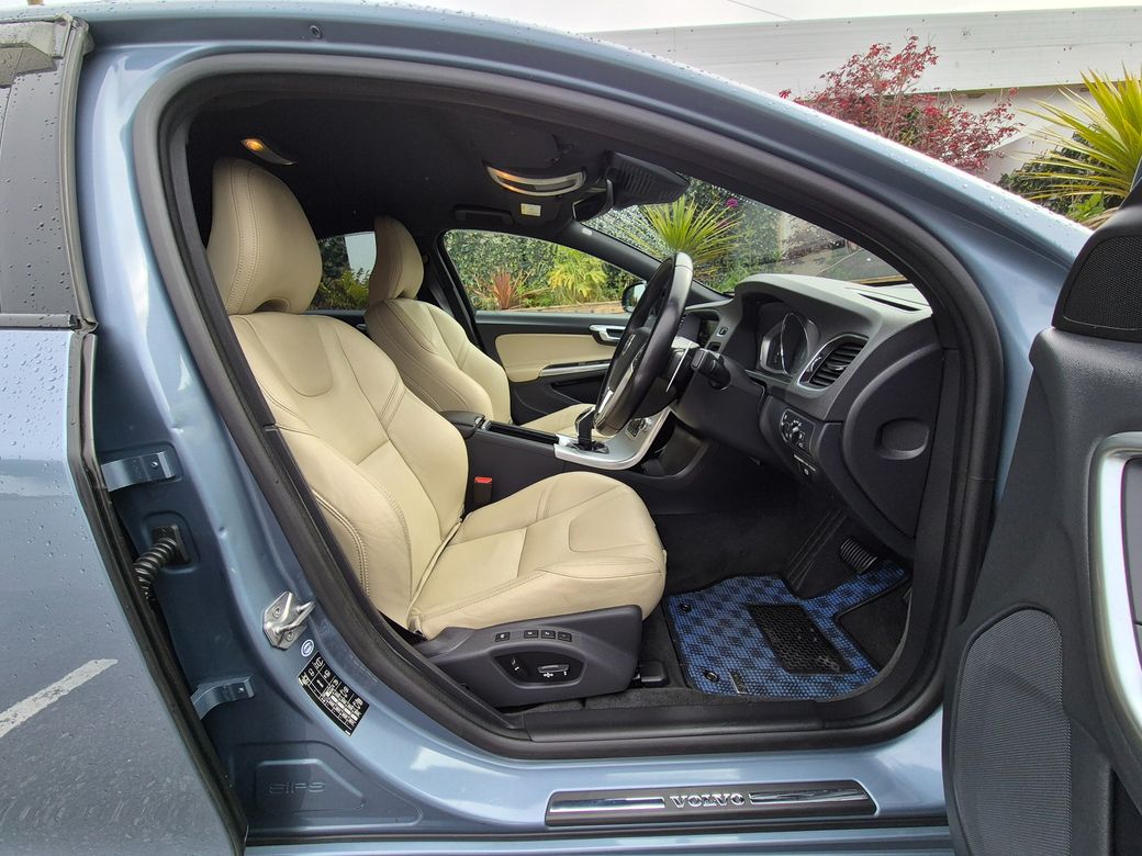 2017 Volvo S60