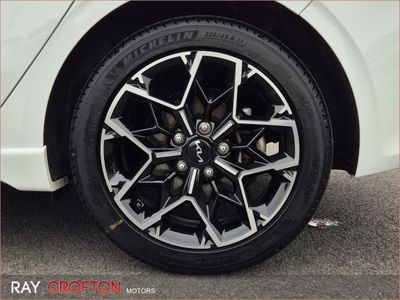 2025 Kia Ceed