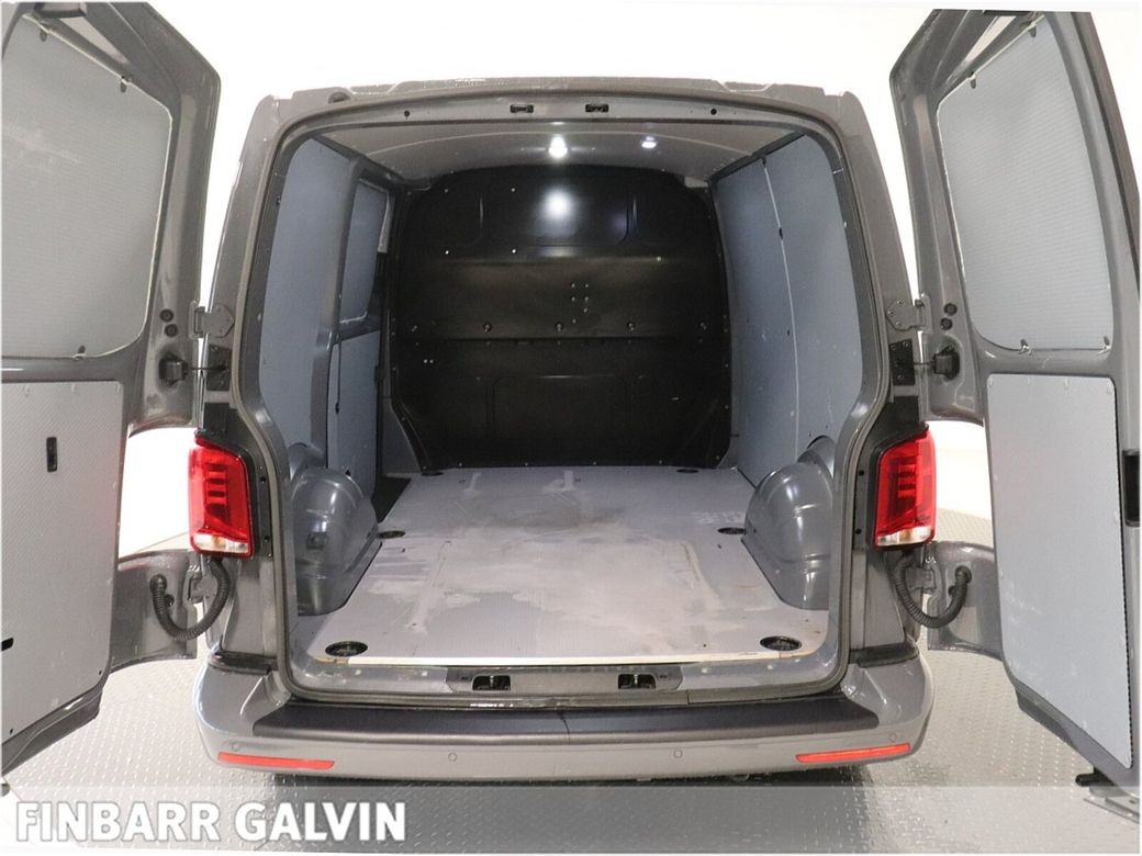 2021 Volkswagen Transporter