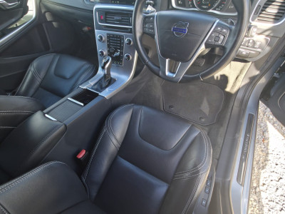 2017 Volvo V60