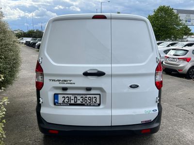 2023 Ford Transit Courier
