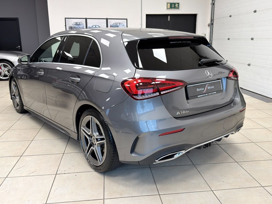2019 Mercedes-Benz A 180