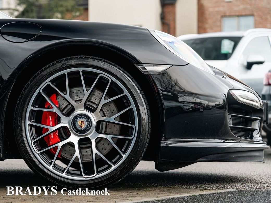 2015 Porsche 911