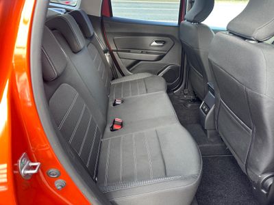 2022 Dacia Duster