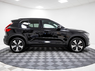 2023 Volvo XC40