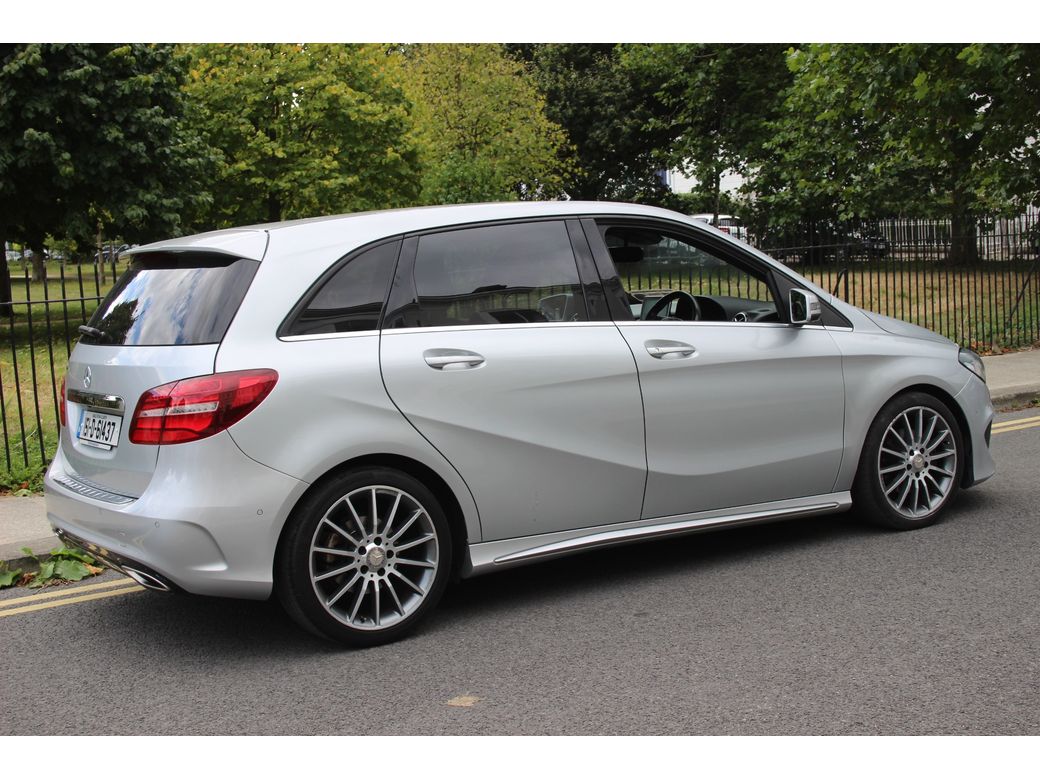 2015 Mercedes-Benz B 180