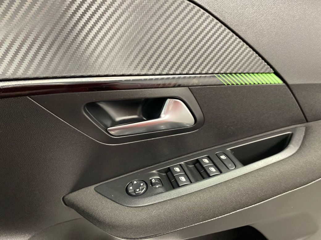 2024 Peugeot 208