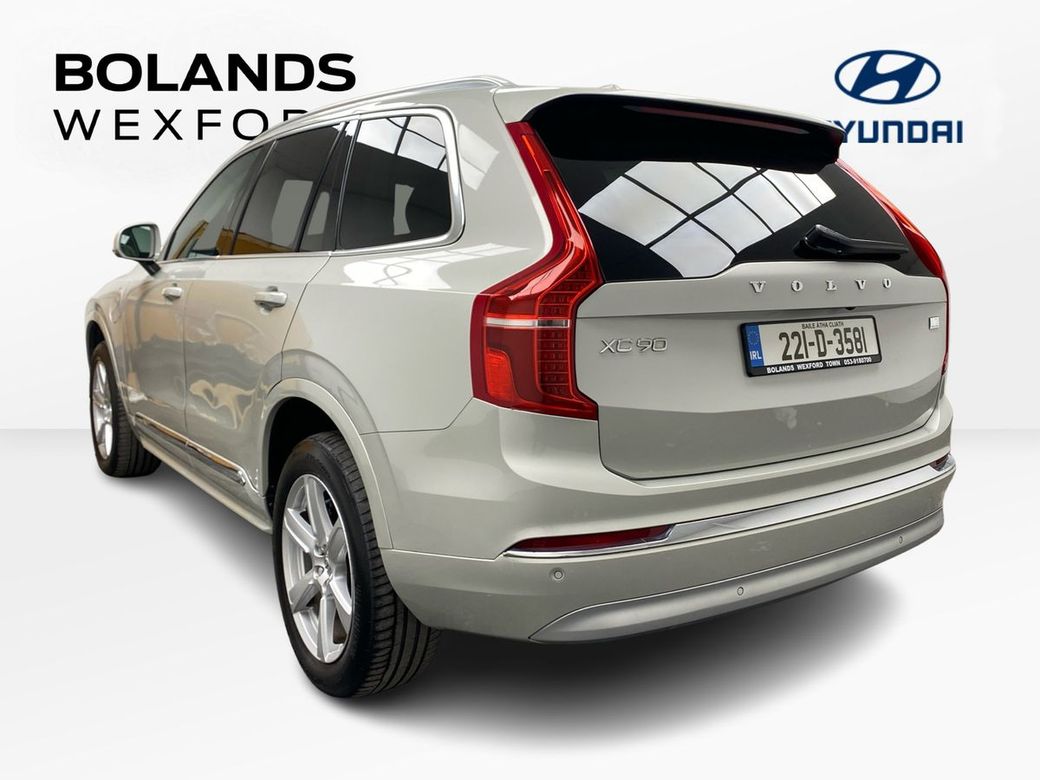 2022 Volvo XC90