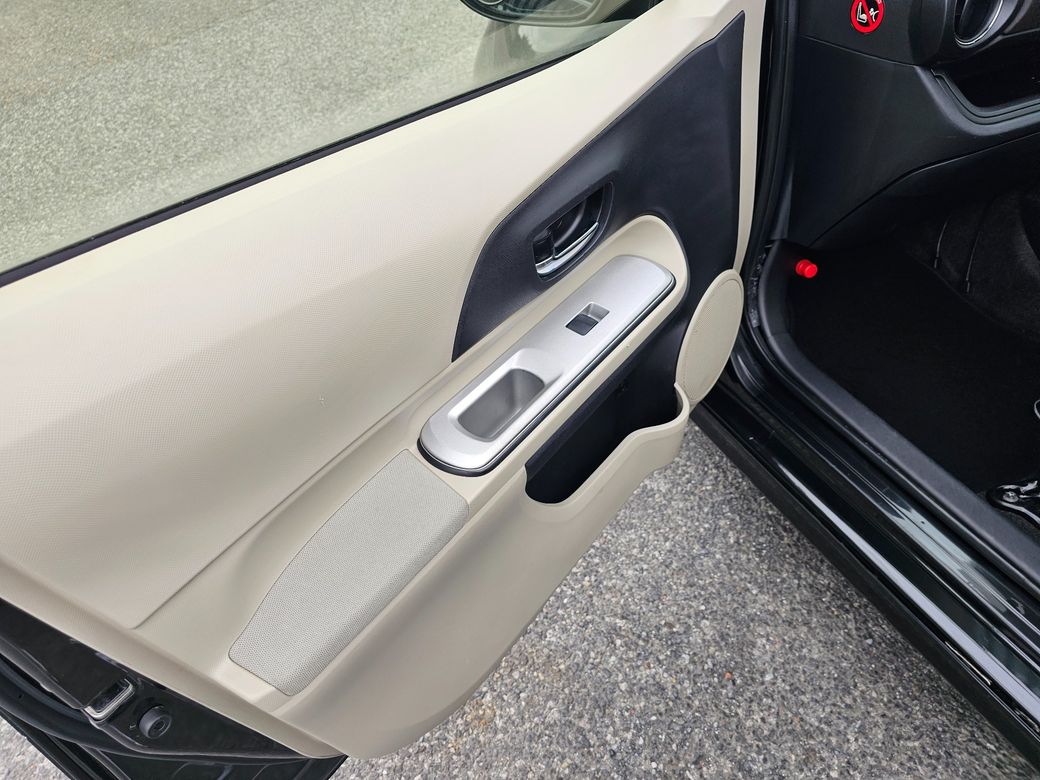 2012 Toyota Aqua