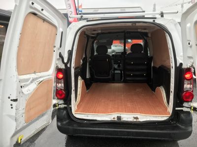 2016 Peugeot Partner