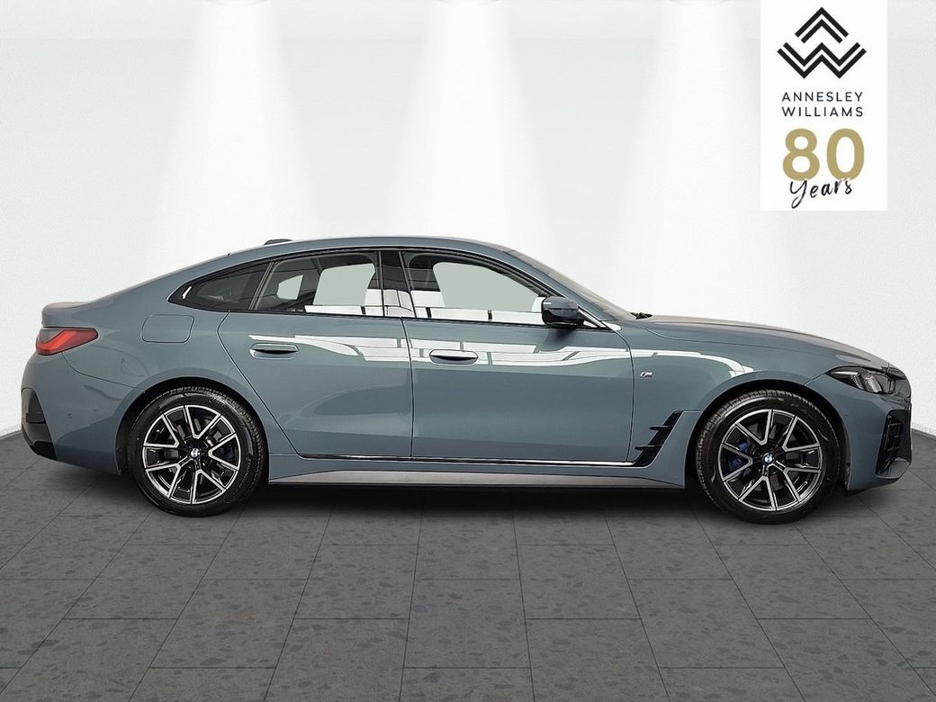 2025 BMW i4
