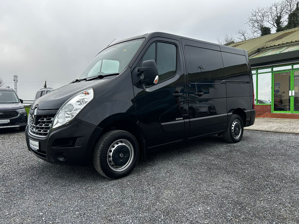 2022 Renault Master
