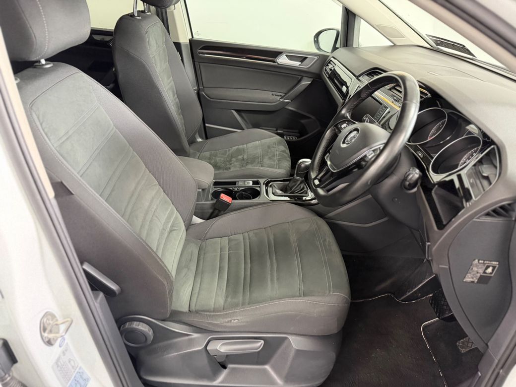 2017 Volkswagen Touran