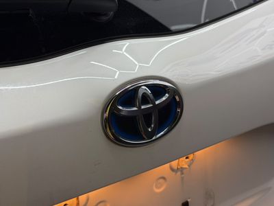 2017 Toyota Vitz