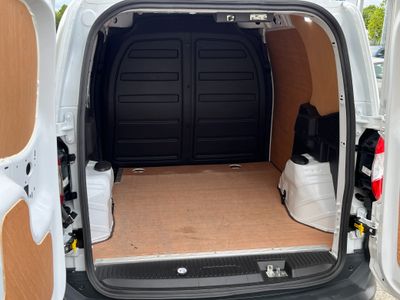2023 Ford Transit Courier
