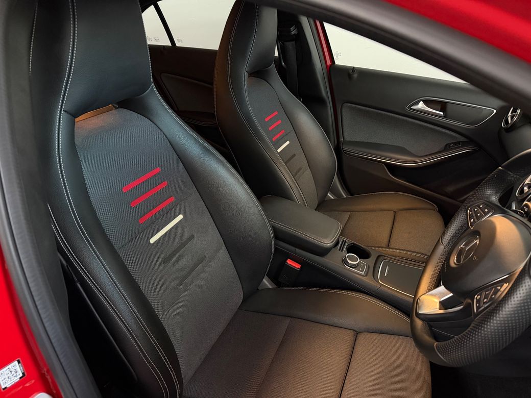 2016 Mercedes-Benz A 180