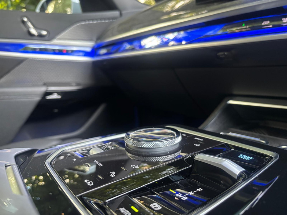 2024 BMW i7