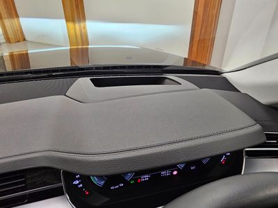 2024 Audi A8