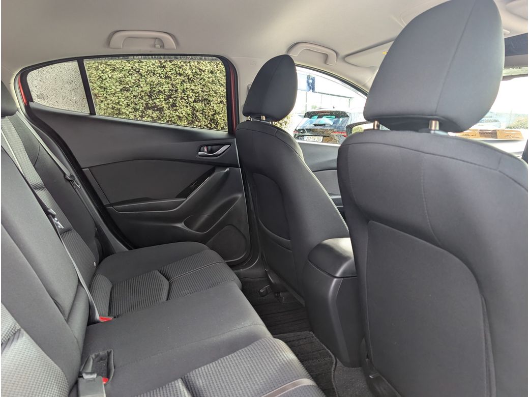 2019 Mazda Axela