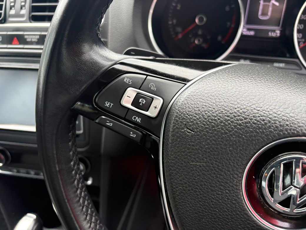 2016 Volkswagen Polo