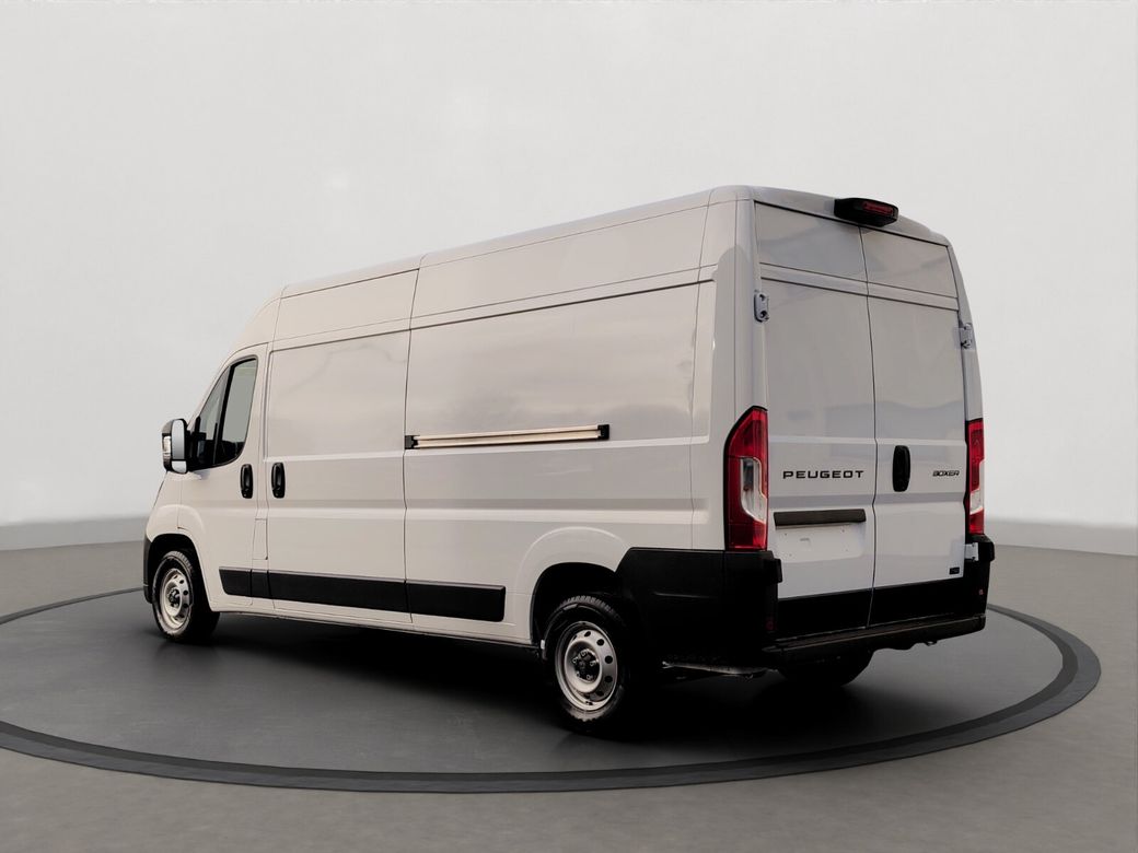 2026 Peugeot Boxer