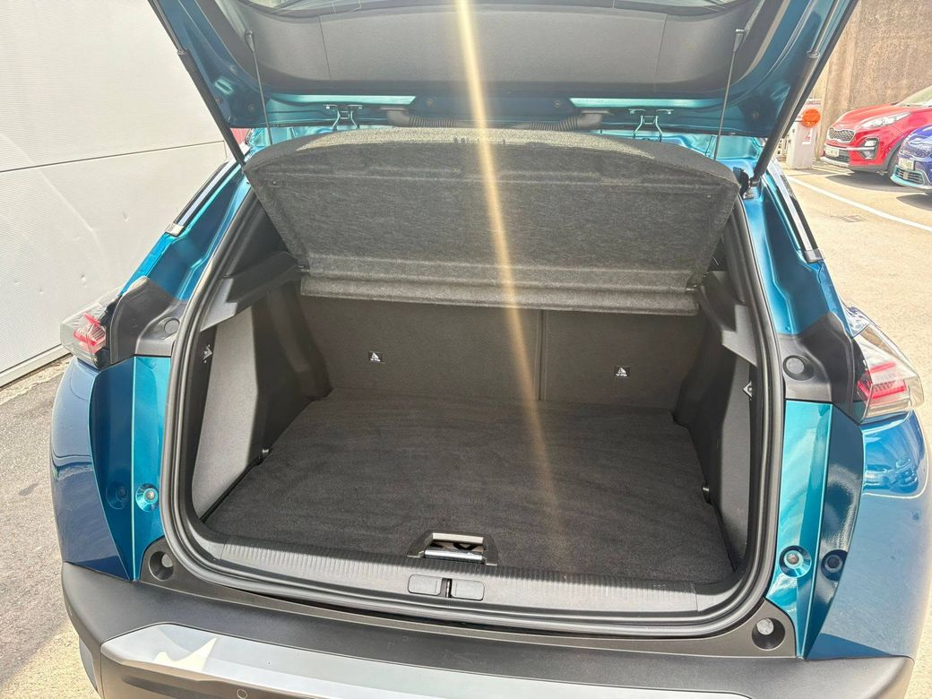 2025 Peugeot 2008