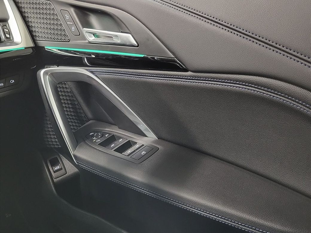 2023 BMW iX1