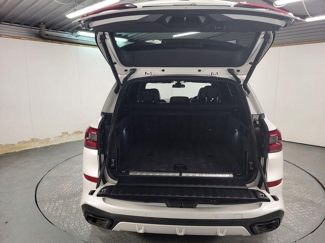 2021 BMW X5