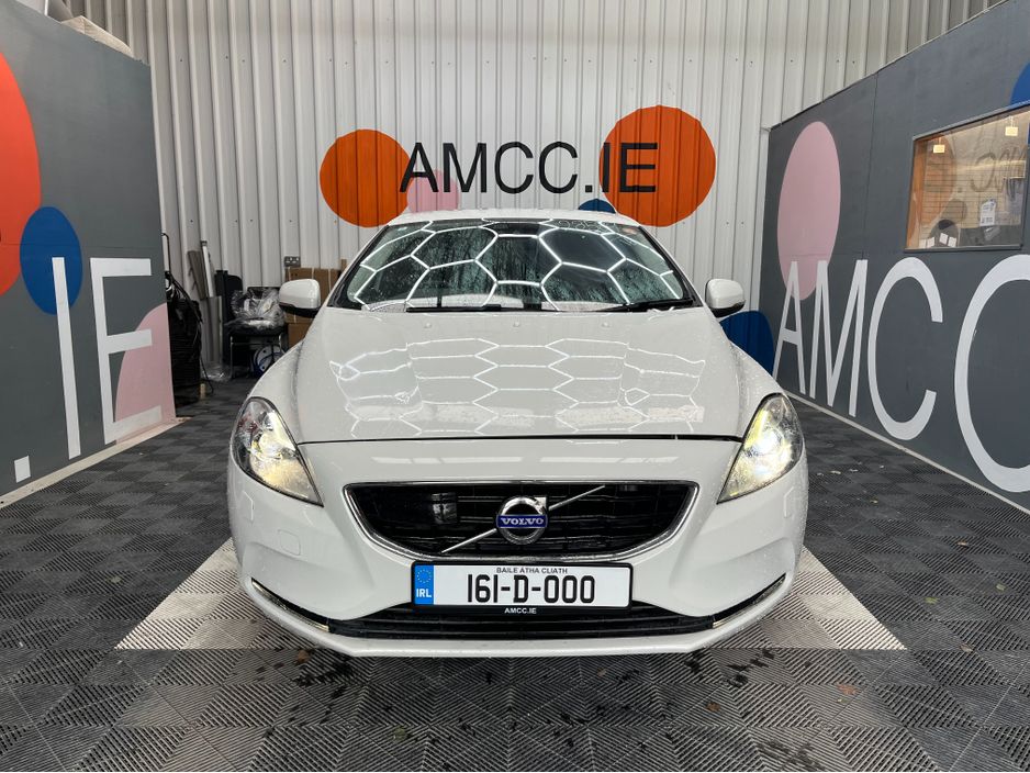2016 Volvo V40