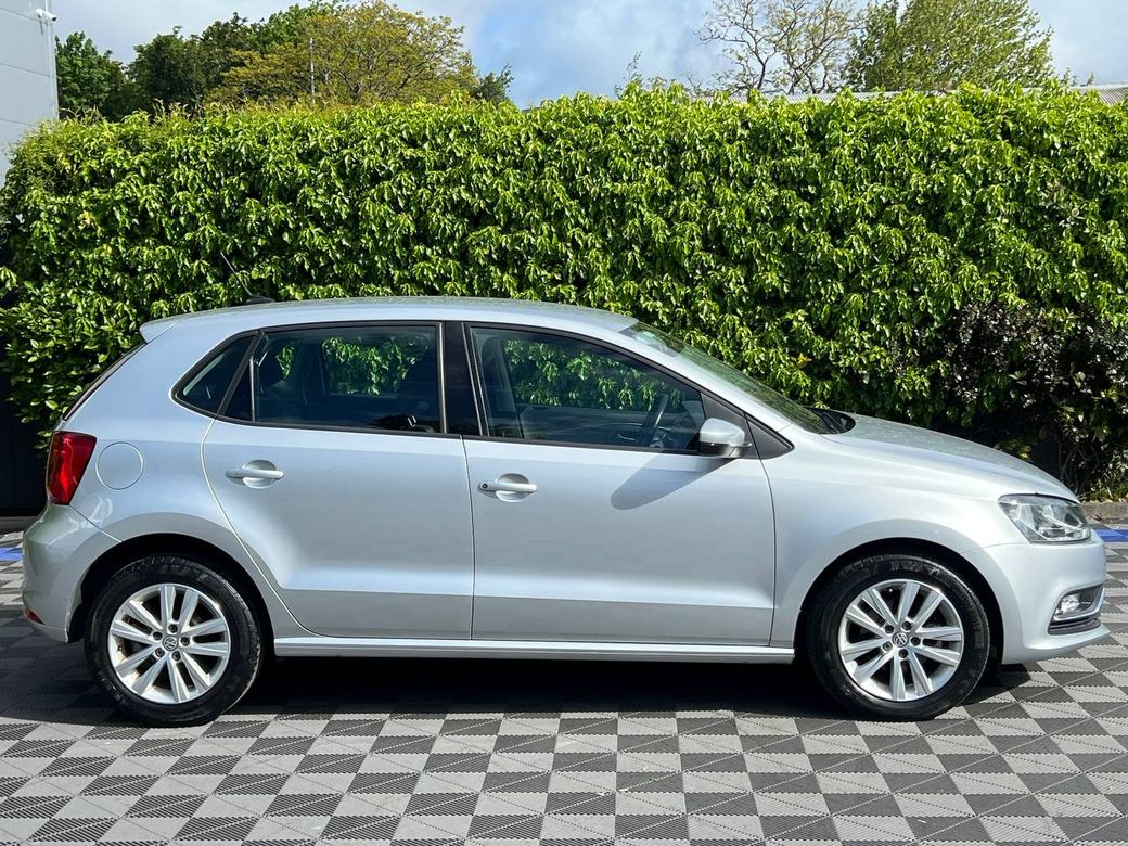 2017 Volkswagen Polo