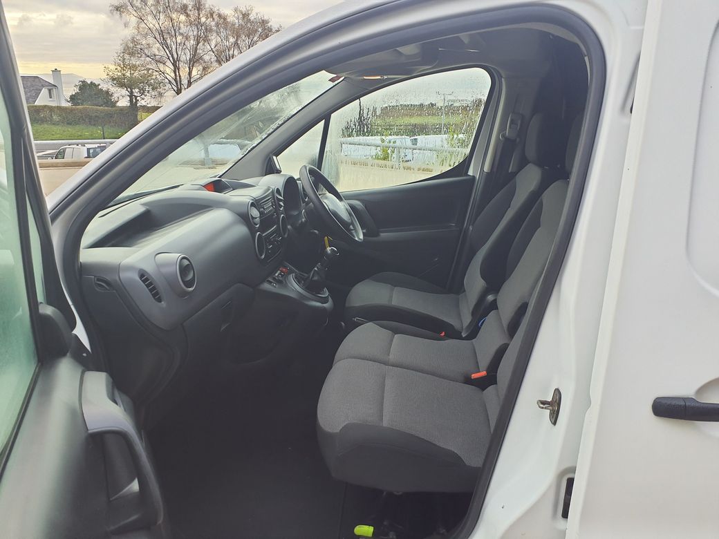2017 Peugeot Partner