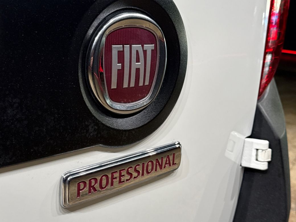 2023 Fiat Doblo
