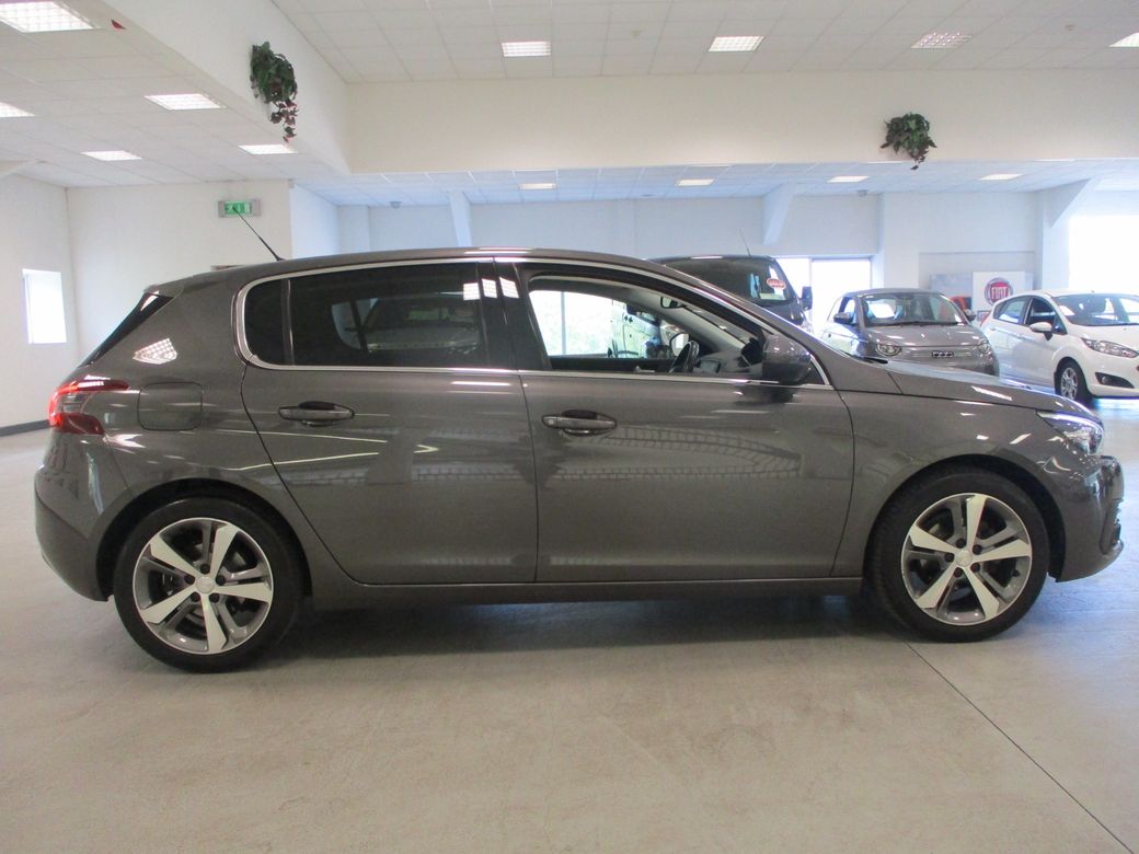 2019 Peugeot 308